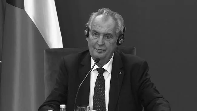 Милош Земан RFERL Трудно сосредоточиться театр На перилах 1968 год - фото 12
