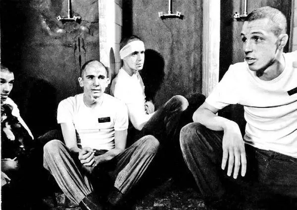 В фильме Ягуар Режиссер Себастьян Аларкон 1986 г В роли Иуды в фильме - фото 22