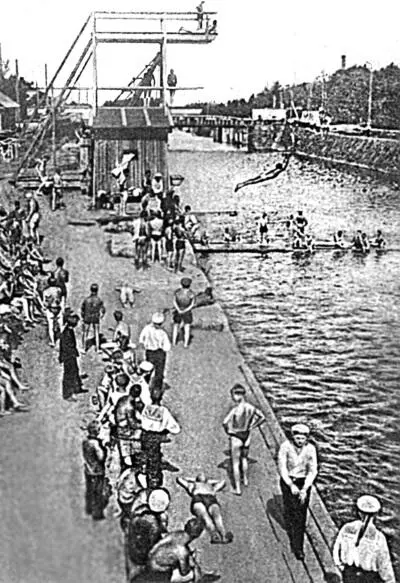 Купальня в Петровском канале Особое внимание уделялось конечно спорту - фото 197