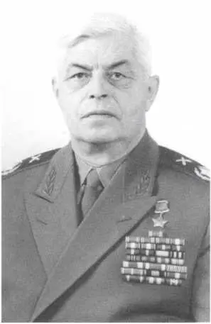 Головний маршал артилерії ВАРЕНЦОВ СЕРГІЙ СЕРГІЙОВИЧ 19011971 Служив у - фото 33