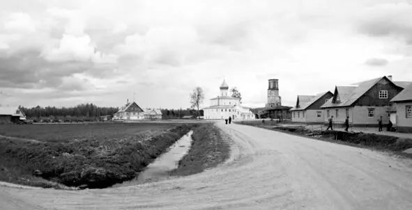 Быт в Крыпецком монастыре налажен хорошо В 1900 году Корнилий ни с тог ни с - фото 48