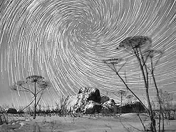 Рис 3 Реальная фотография движения Солнечной системы сделанная в Южном - фото 6