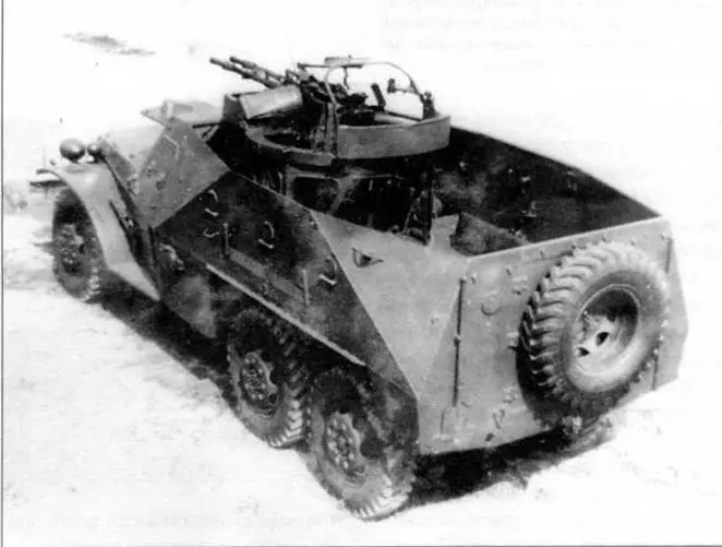 БТР152А во время испытаний на полигоне в Кубинке Мотострелки спешиваются с - фото 10