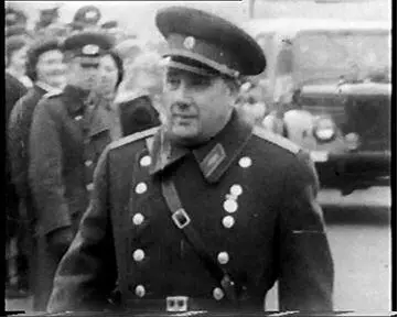 В Праге Август 1968 года Из личного архива ПД Косенко По мнению - фото 6