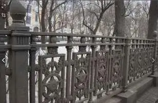 Решётка Гоголевского бульвара 29 Церковь и как меня крестили Прежде чем - фото 21