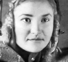 В 1944 году был еще такой случай у нас на самолете мотор отказал Мы тогда - фото 8