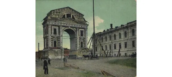 Moscow Triumphal Gate And in fact the gate was built by the French road - фото 46