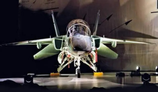 Самолет BoeingSaab ТХ считается многими экспертами фаворитом предстоящего - фото 37