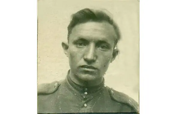 Глобенко Николай Иванович 1922 1981 Командир пулеметного взвода 766 сп - фото 53