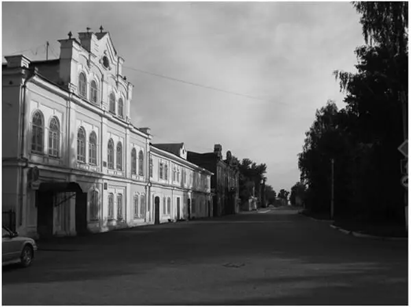 В старом Бийске Главная дорога уходит из Бийска на юг торговый Чуйский - фото 4