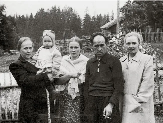 Илл 10 Слева направо Мария ИвановаМастеркова Игорь Холин Лидия Алексей и - фото 11