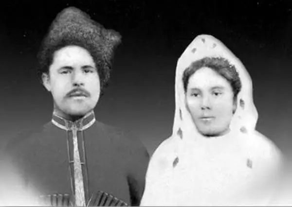 Кантур Елизар и Марфа со свадебной фотографии 1906 год Кантур Елизар Андреевич - фото 50
