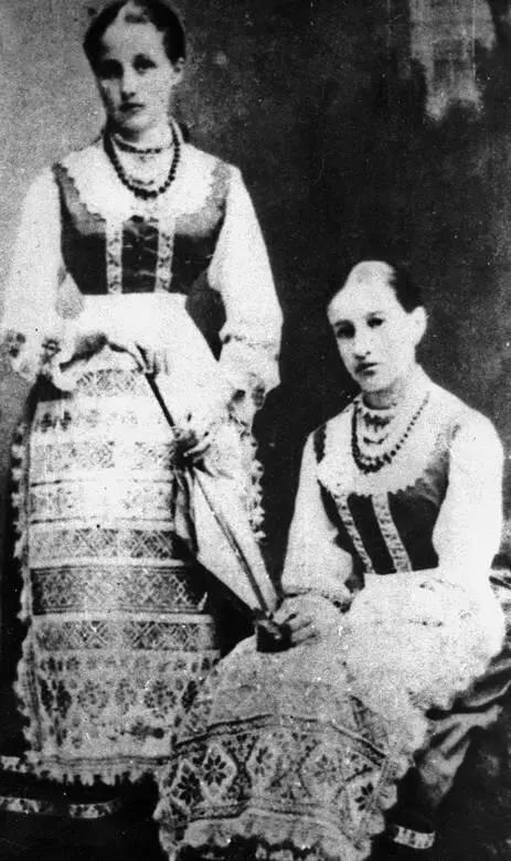Мария Мейн справа с подругой Ольгой Барто 1880е Музыка была ее главной - фото 4