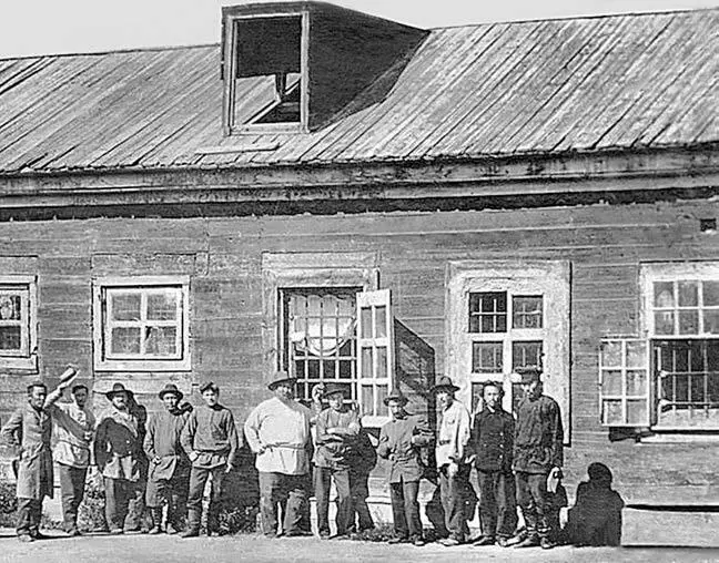 Члены Союза якутов в городской тюрьме Якутска 1906 год 1й ИС Говоров 4й - фото 15