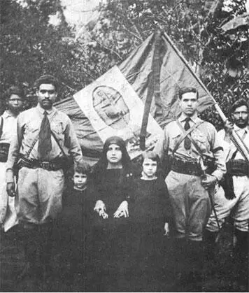 Отряд кристерос 19 апреля 1927 года вся Мексика была потрясена невиданной - фото 54