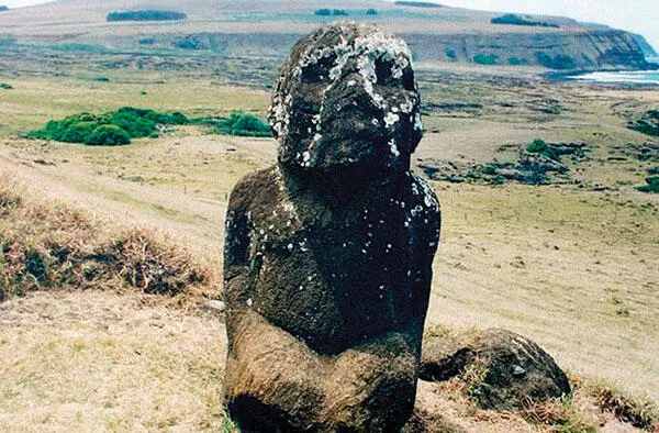Рис 11Статуя Тукутури 122 В середине XIX века все моаи за пределами кратера - фото 10