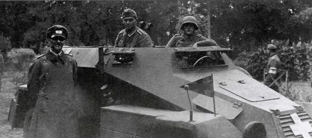 Штабной бронеавтомобиль SdKfz247AusfA Польша сентябрь 1939 года Судя по - фото 19