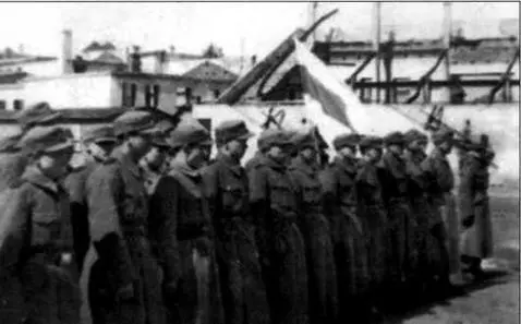 Строй бойцов БКА 1944 г Призыв рядового состава начинался через три дня - фото 7