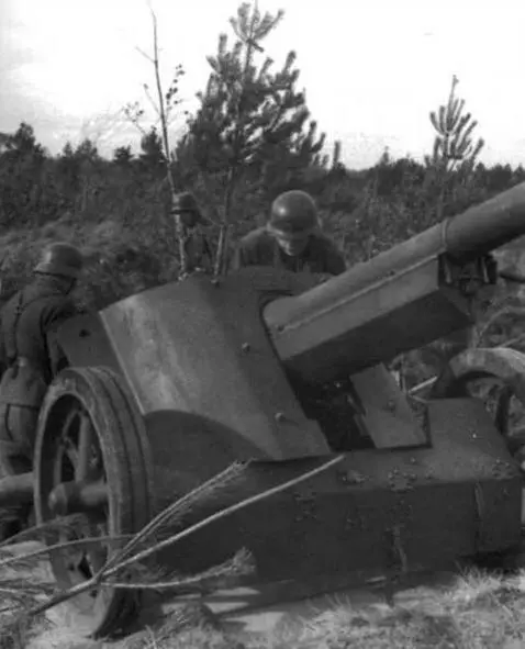 С 19 февраля 1943 года 15я апд вошла в состав 29го армейского корпуса точнее - фото 11