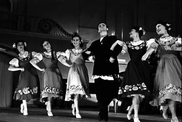 Русский танец По плашке 1961 г Уж не с того ли случая с Никитиным но у - фото 38