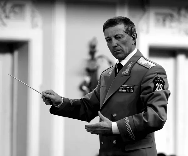 Валерий Михайлович Халилов 195225 декабря 2016 Его друг журналист Владимир - фото 47