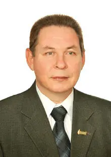Эрик Петров Эрнст Алексеевич Петров родился в августе 1960 года в д - фото 1