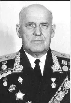 F F Petrov developer of many famous towed tank and selfpropelled - фото 27
