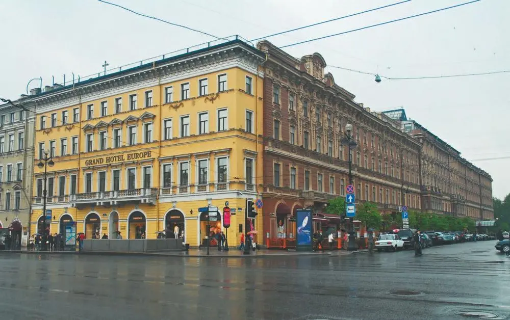 Михайловская улица и Гранд Отель Европа Еще с конца XIX в на ее последнем - фото 4