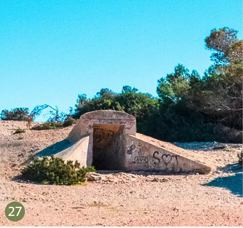 27 KÜSTENBATTERIE SA CALETA Die Geschützstellungen und Schlafräume auf der - фото 262
