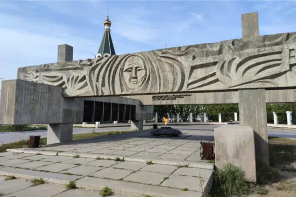 Старый город Вечный огонь Башня острога рынок ул Кирова 10Б - фото 19