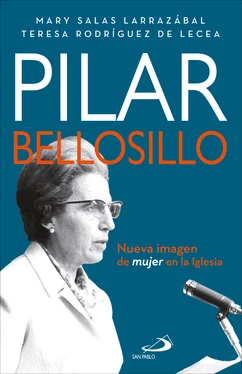 Mary Salas Larrazábal Pilar Bellosillo обложка книги
