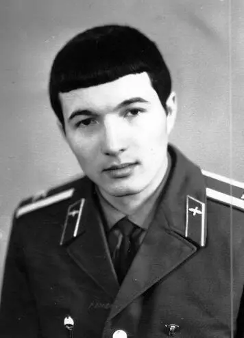 Март 1974г Саня Горошко Инструктора на тренажёре это бывшие опытные - фото 5
