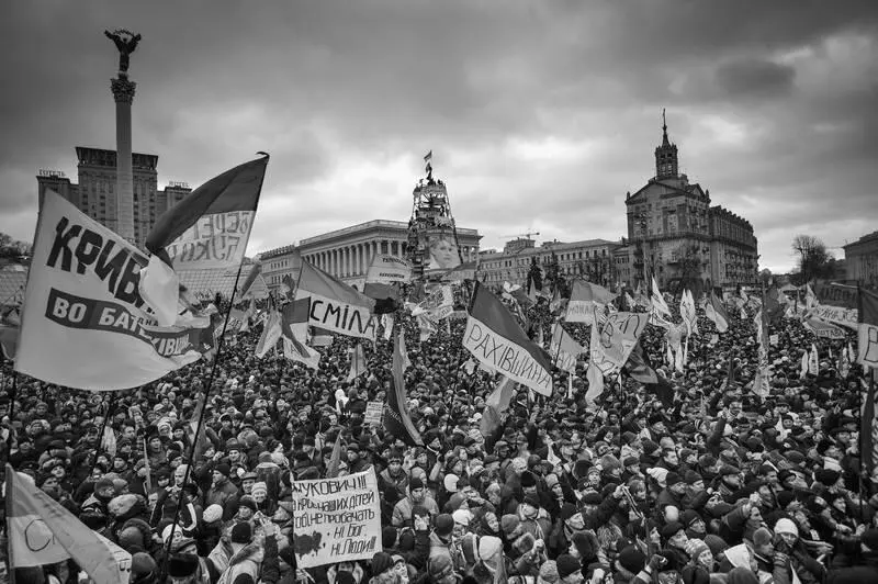 Евромайдан массовая многомесячная акция протеста в центре Киева начавшаяся - фото 3