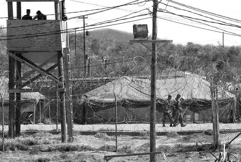Тюрьма в Гуантанамо англ Guantanamo Bay detention camp лагерь для лиц - фото 23
