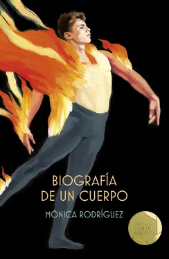 Mónica Rodríguez Suárez Biografía de un cuerpo обложка книги