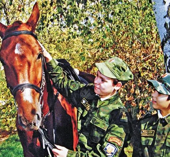 Но если Ермак был из двинских новгородцев то его набожность вполне объяснима - фото 47
