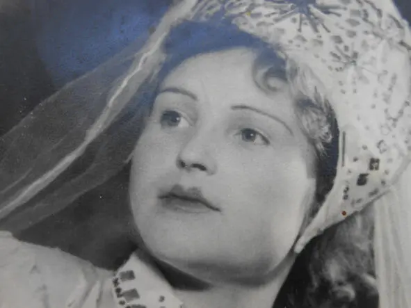 Моя мама в 1946 году в Германии От лаптей до чернобурки Боже мой какой я - фото 7