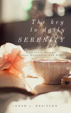 Logan J. Davisson The Key To Daily Serenity обложка книги
