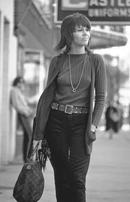 В поисках смысла 1971 г С Оскаром за Клюта 1972 Пою вьетнамскую песню - фото 46