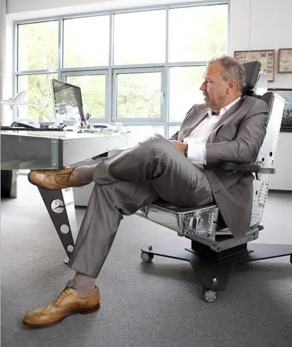 Dieter Morszeck auf seinem Schleudersitz Oliver Schmauch für Handelsblatt - фото 3