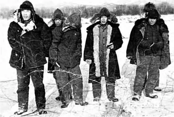 Одна из первых провокаций на границе О Киркинский 1967 г Они нас поначалу - фото 3