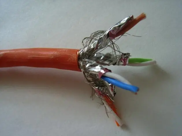 Abb 3 CAT7Netzwerkkabel ist doppelt abgeschirmt Wählen Sie die für Ihre - фото 4