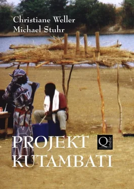 Michael Stuhr PROJEKT KUTAMBATI обложка книги