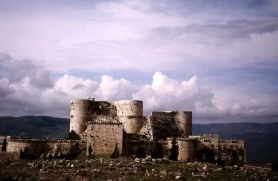Kreuzritterschloss Crac des Chevaliers aus dem 11 Jahrhundert - фото 13
