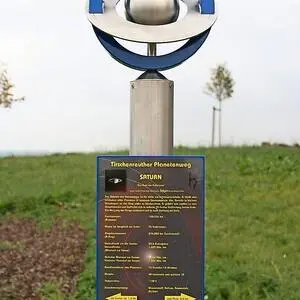 Der Saturn auf dem Tirschenreuther Planetenwanderweg Eine einzige der viele - фото 19