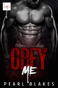 Pearl Blakes Obey Me обложка книги