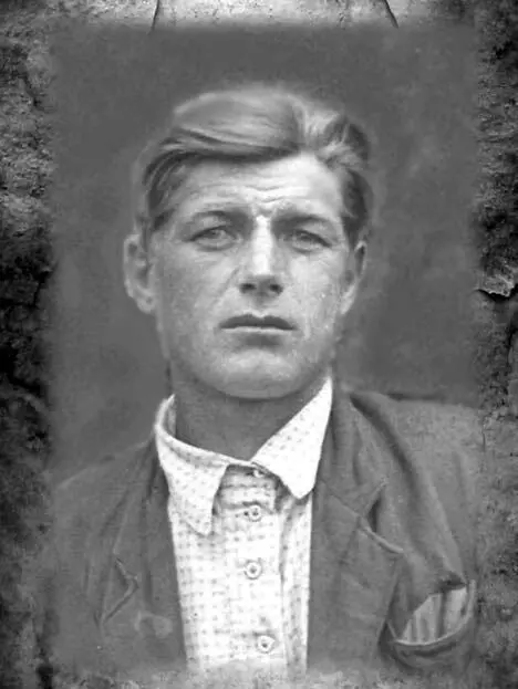 Илья Гаврилович Ащеулов Мой дедушка родился в 1907 году в Алтайском крае Как - фото 126
