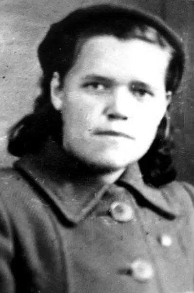 Александра Георгиевна Кукушкина 1943 г Мы быстро научились ничего не - фото 139