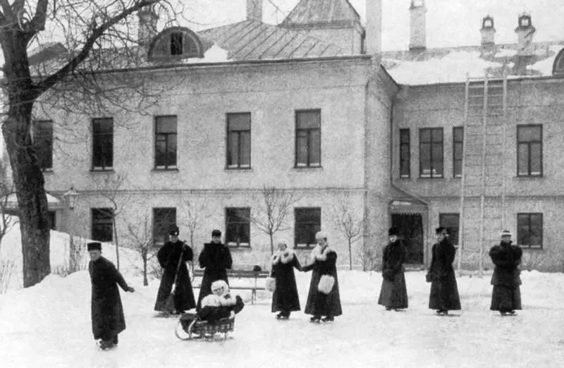 Внутренний двор дома профессора Карпова со стороны Малой Ордынки Фотография - фото 47