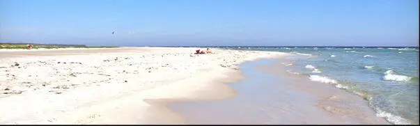 Bornholms abwechslungsreiche 140 km lange Küste wartet auf mit Sandstränden und - фото 331